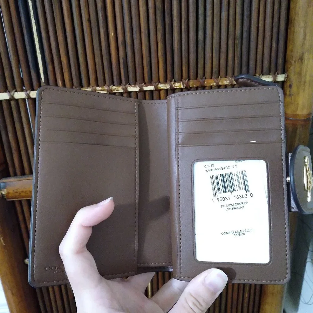 Coach Signature Medium Wallet